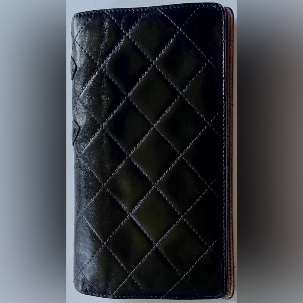 Authentic Chanel Black Leather Cambon Yen Wallet - Picture 3 of 11